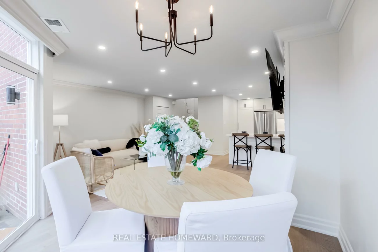 100, Arbors, West Woodbridge, Vaughan