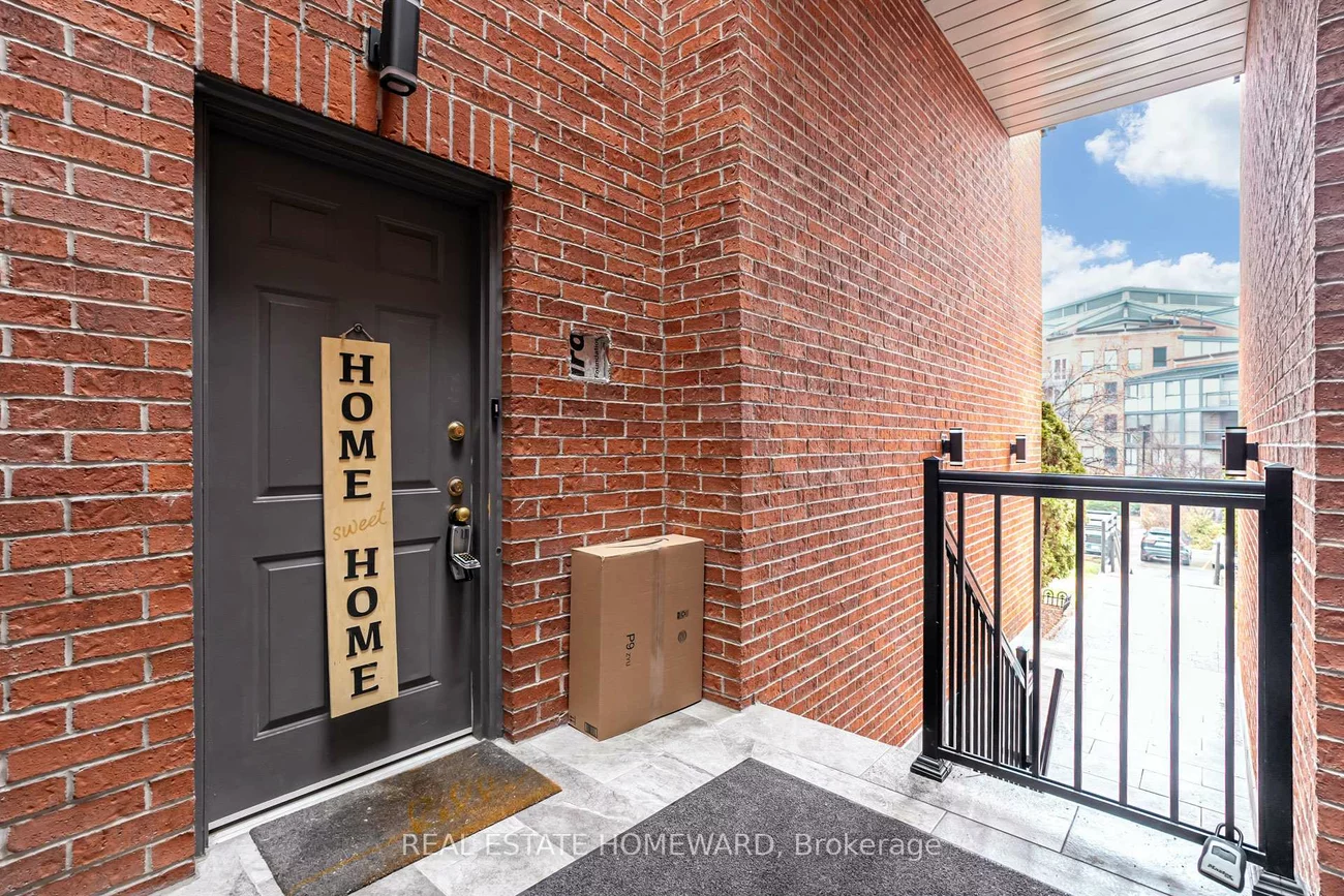 100, Arbors, West Woodbridge, Vaughan