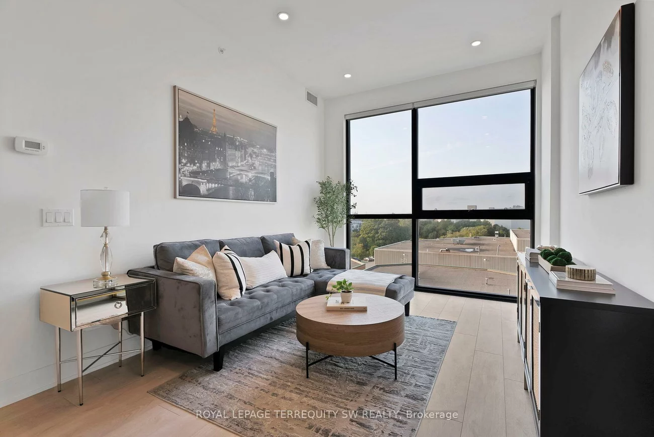 2916, Highway 7, Concord, Vaughan