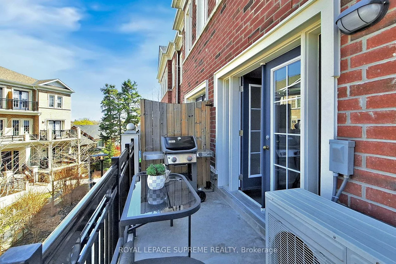 26, Bruce, East Woodbridge, Vaughan