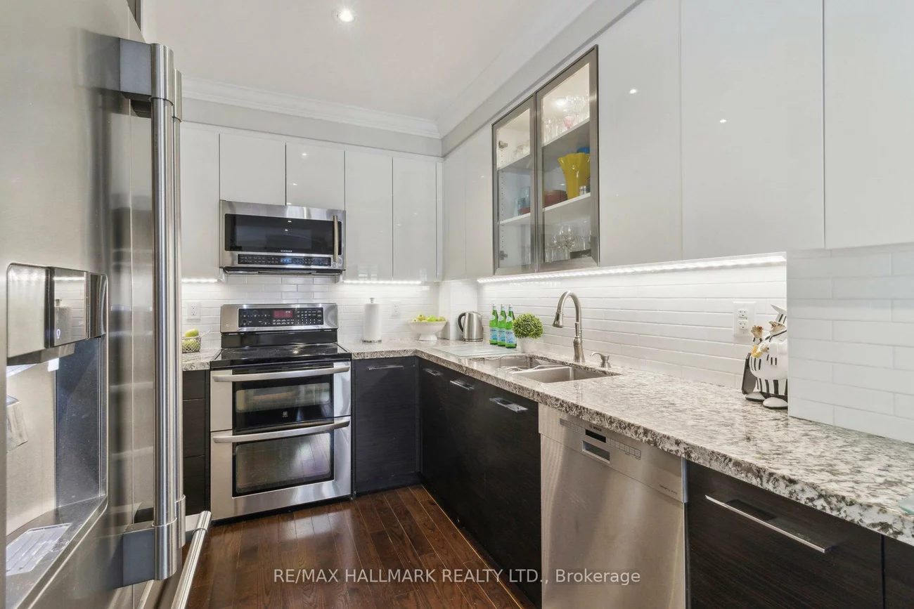 735, New Westminster, Brownridge, Vaughan
