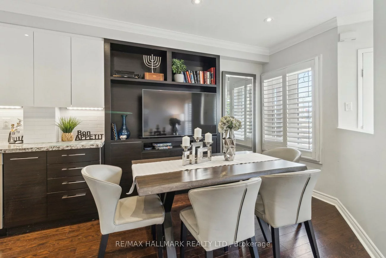 735, New Westminster, Brownridge, Vaughan
