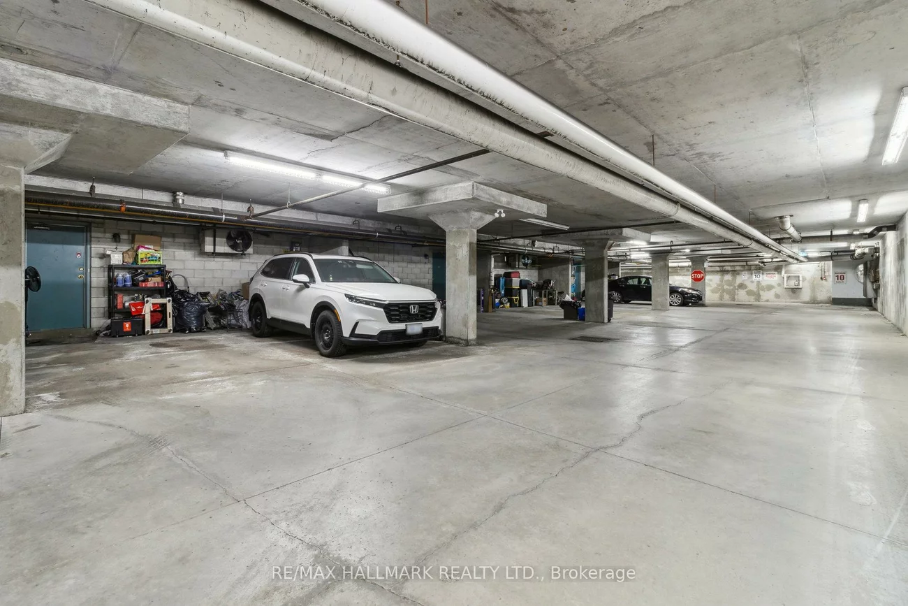 735, New Westminster, Brownridge, Vaughan
