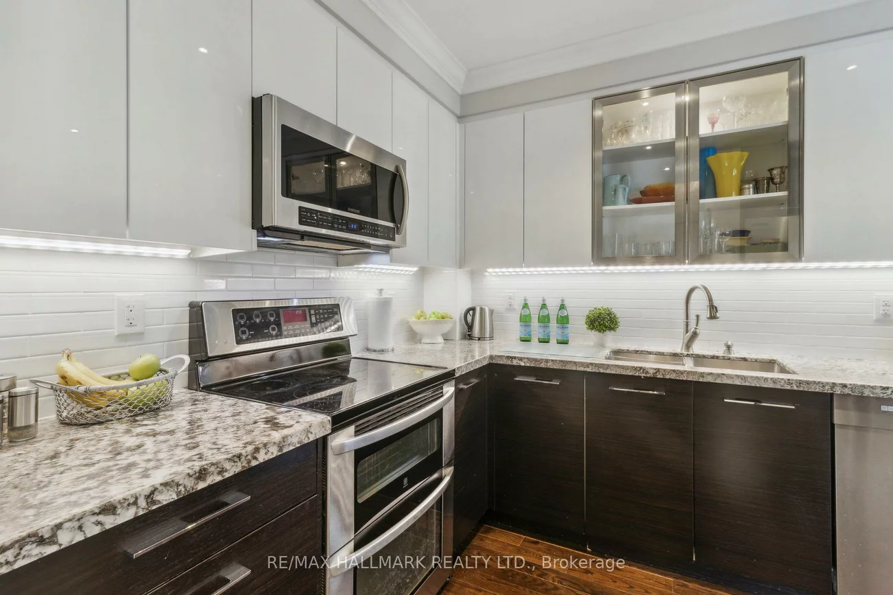 735, New Westminster, Brownridge, Vaughan