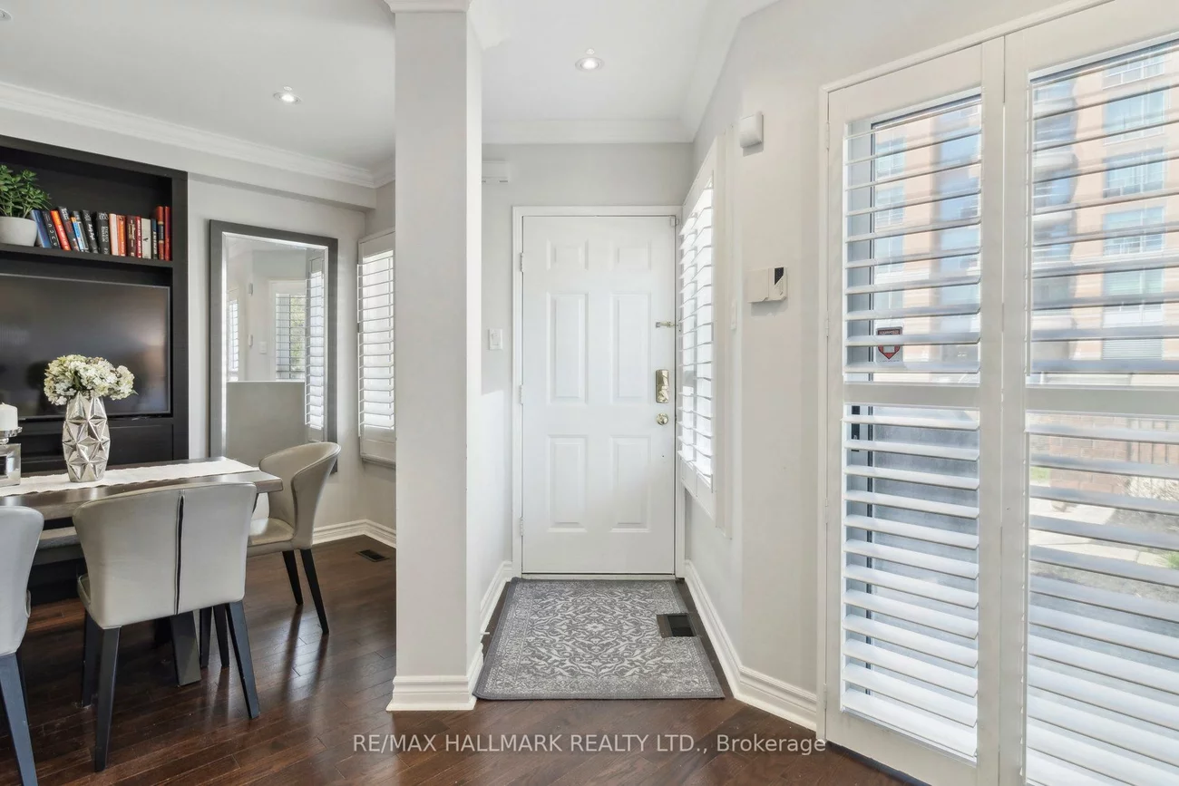 735, New Westminster, Brownridge, Vaughan