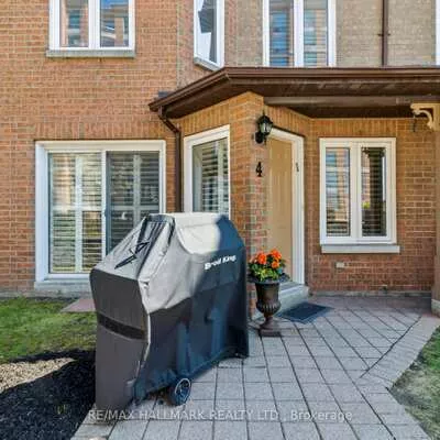 735, New Westminster, Brownridge, Vaughan