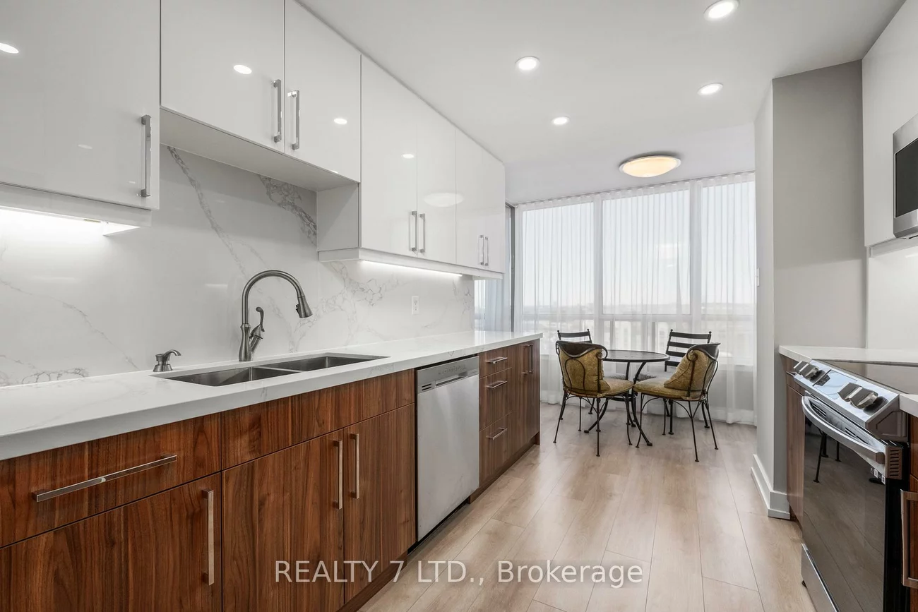 120, Promenade, Brownridge, Vaughan