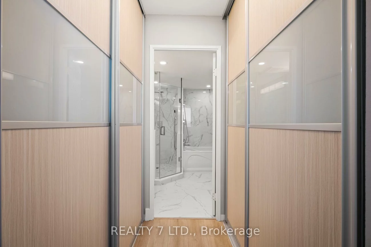 120, Promenade, Brownridge, Vaughan