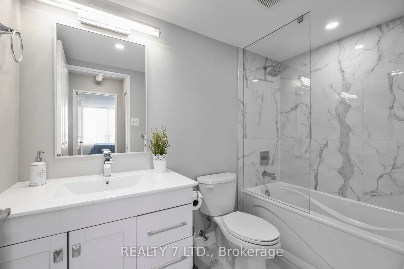 120, Promenade, Brownridge, Vaughan