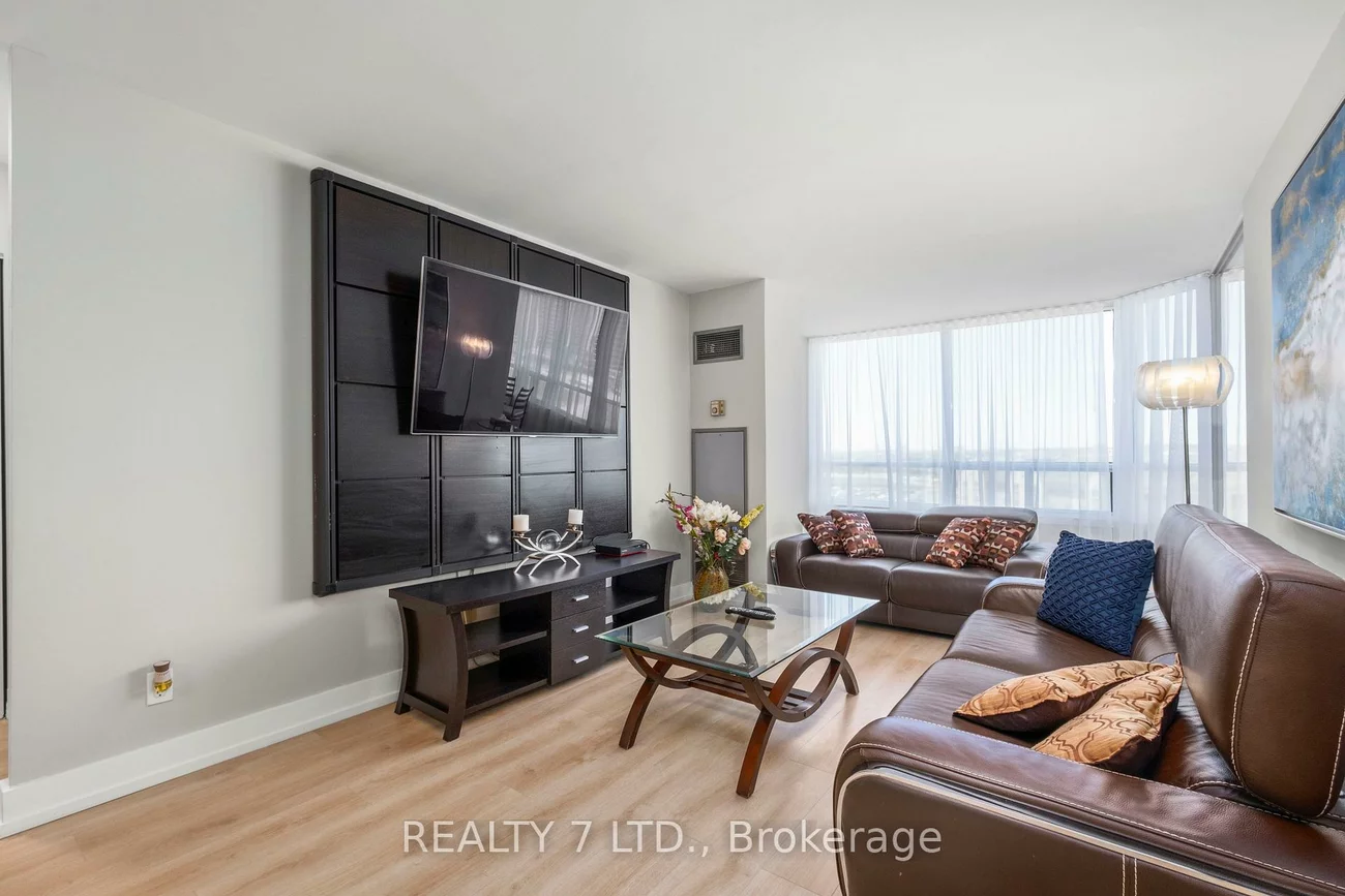 120, Promenade, Brownridge, Vaughan