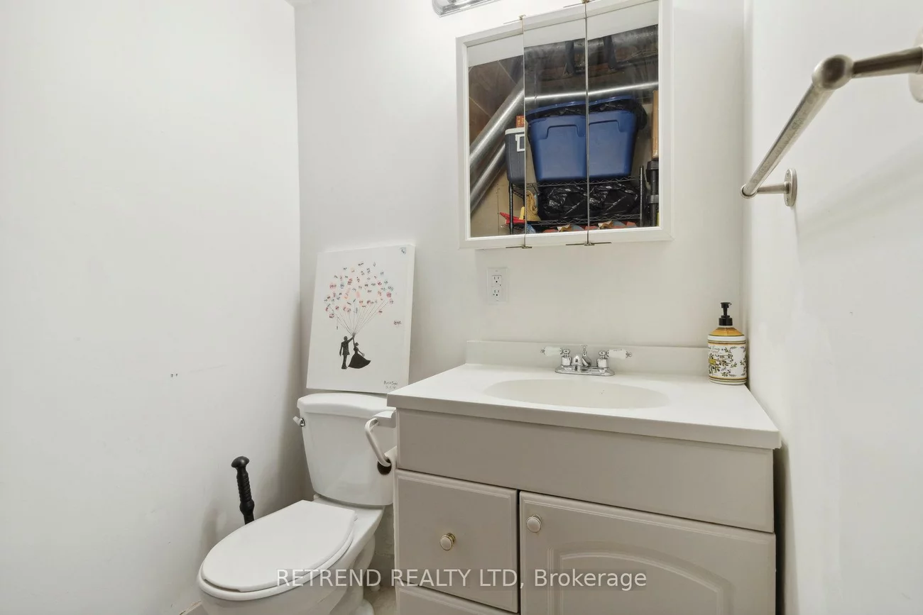 20, Minton, East Woodbridge, Vaughan
