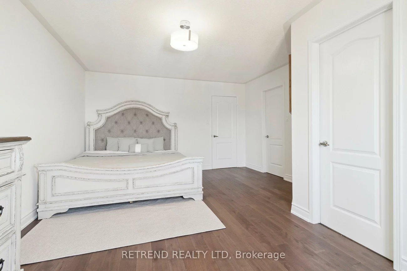 20, Minton, East Woodbridge, Vaughan