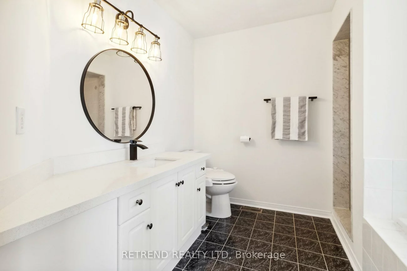 20, Minton, East Woodbridge, Vaughan