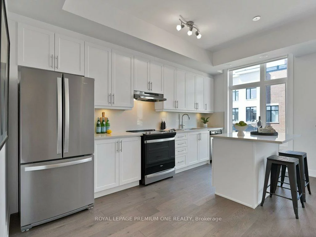 9570, Islington, Sonoma Heights, Vaughan