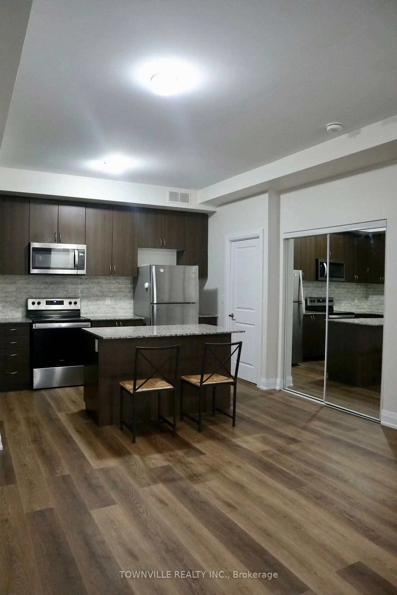 5279, Highway 7, Vaughan Grove, Vaughan