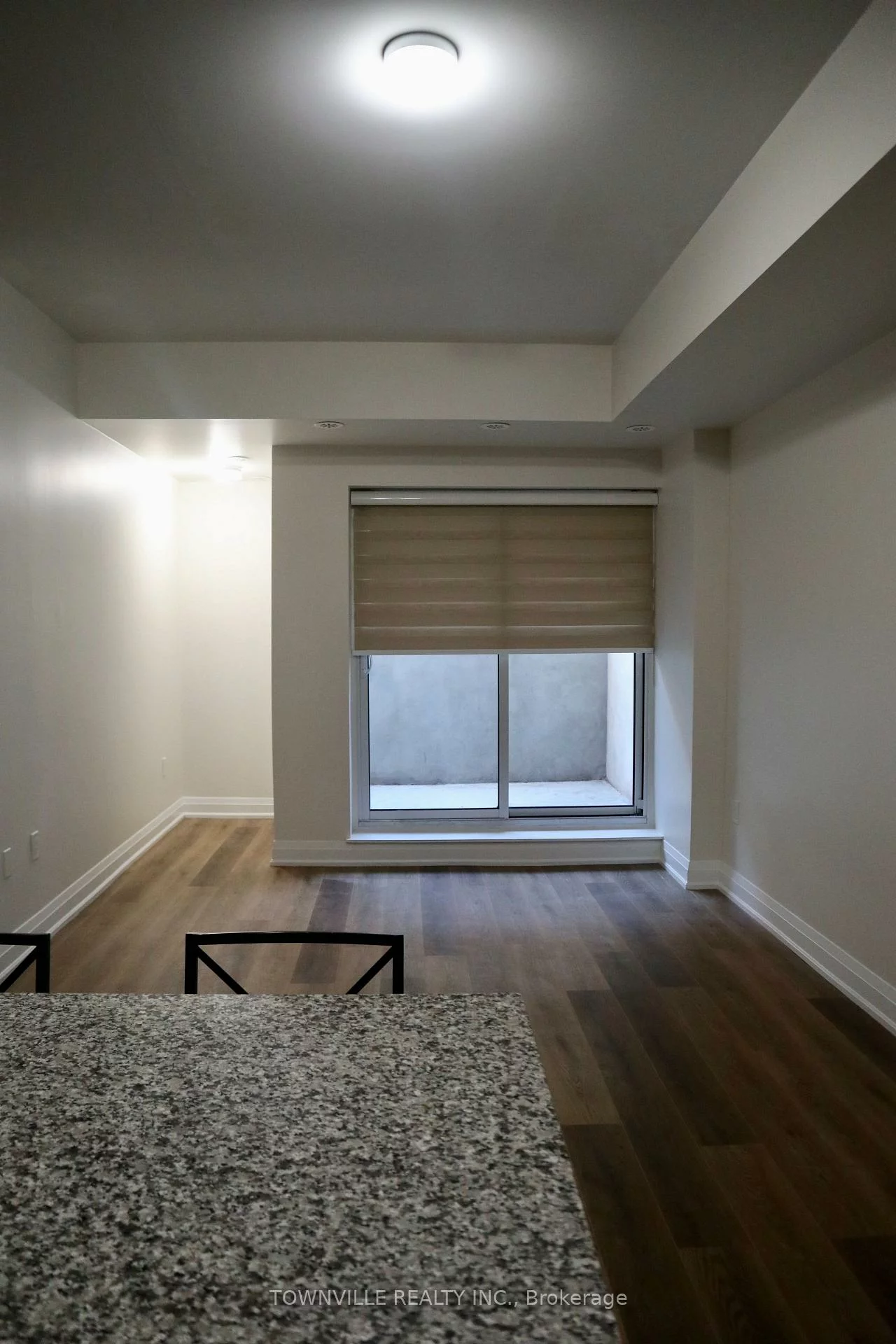 5279, Highway 7, Vaughan Grove, Vaughan