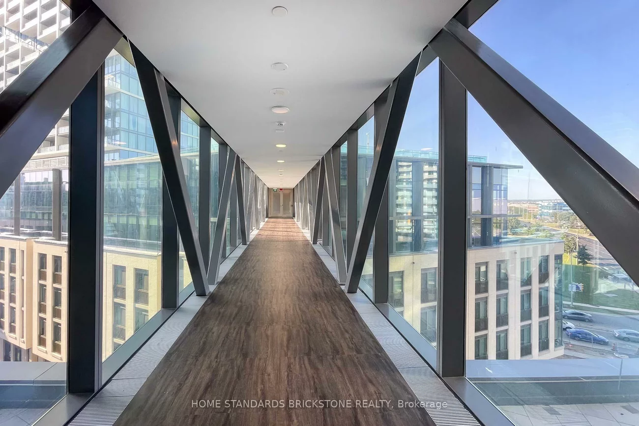 1000, Portage, Vaughan Corporate Centre, Vaughan