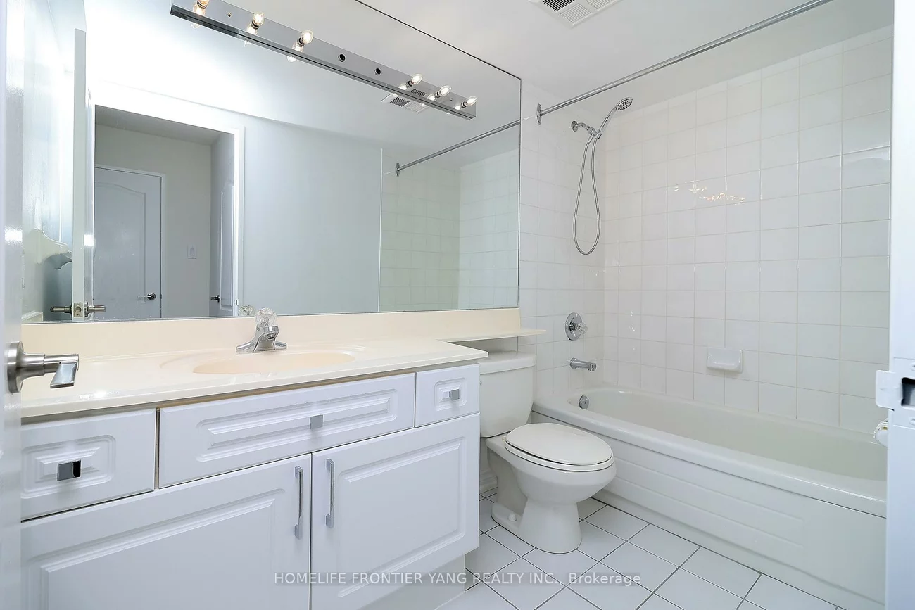 11, Townsgate, Crestwood-Springfarm-Yorkhill, Vaughan