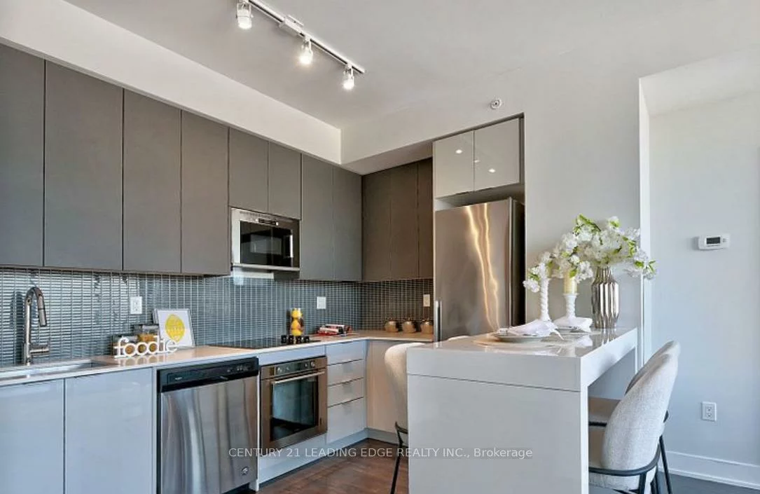 2908, Hwy 7, Concord, Vaughan