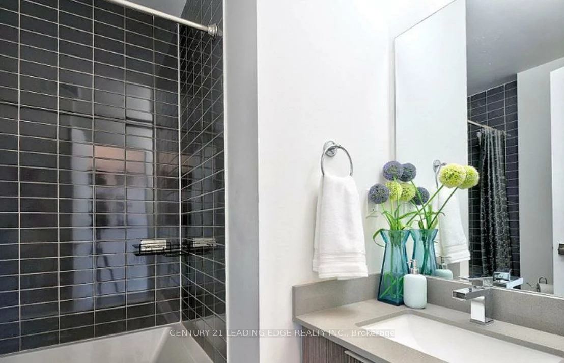 2908, Hwy 7, Concord, Vaughan