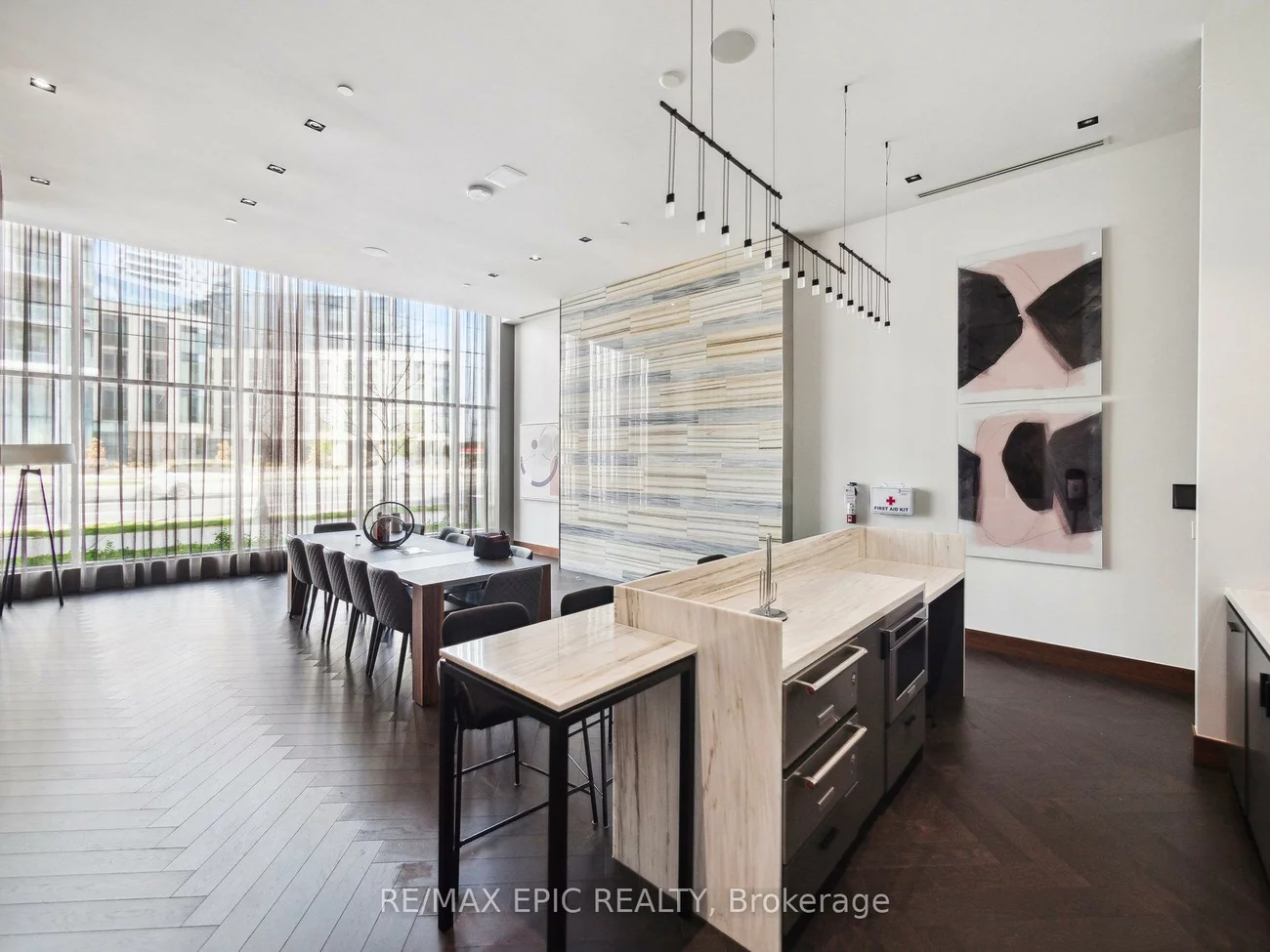 7895, Jane, Concord, Vaughan