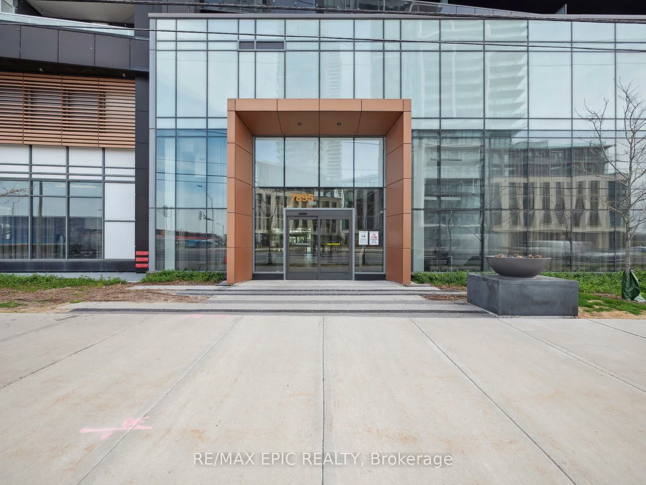 7895, Jane, Concord, Vaughan