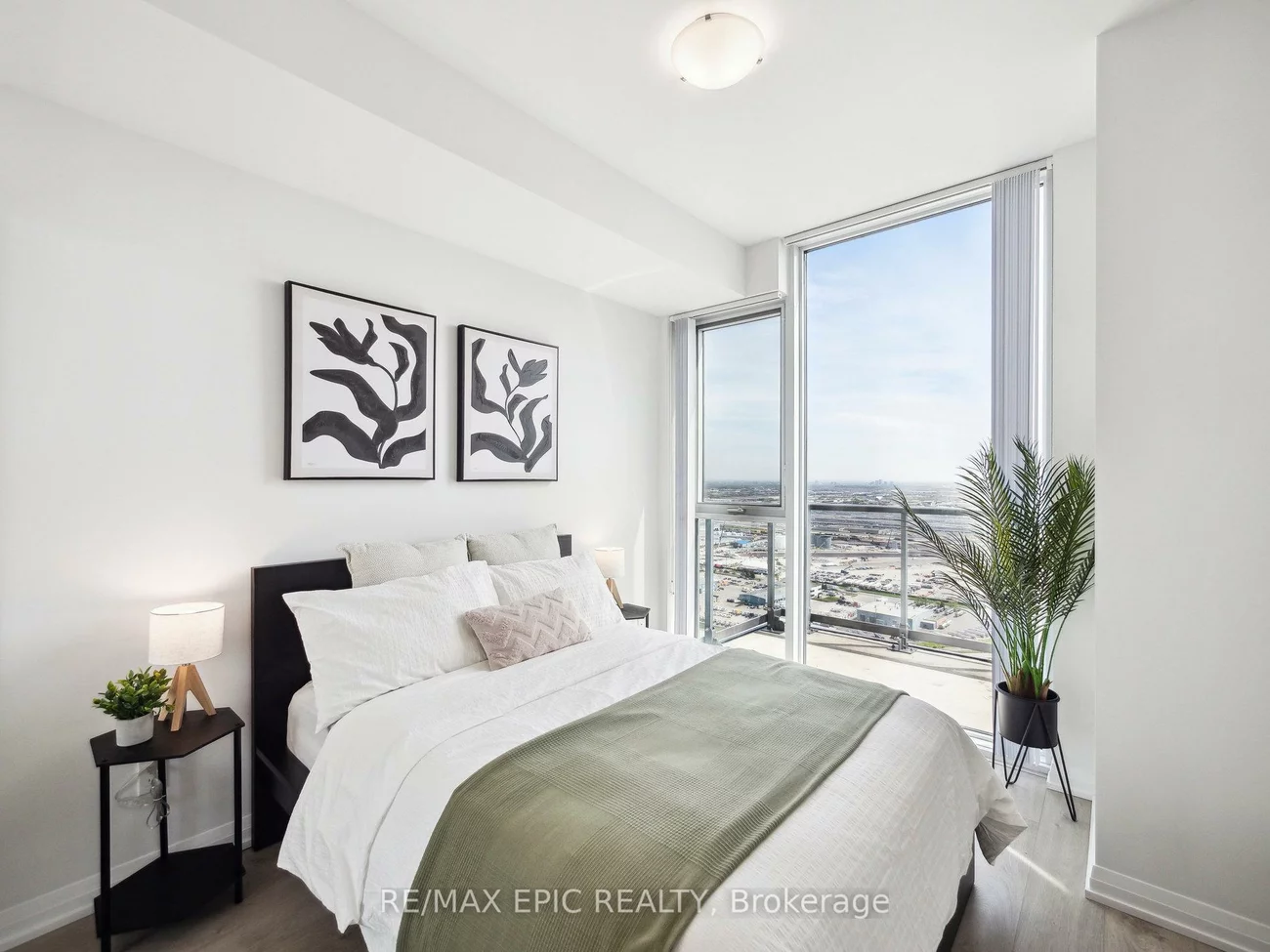 7895, Jane, Concord, Vaughan