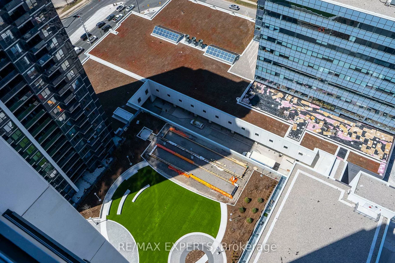 3700, Highway 7, Vaughan Corporate Centre, Vaughan