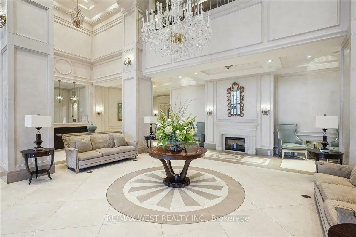 9255, Jane, Maple, Vaughan