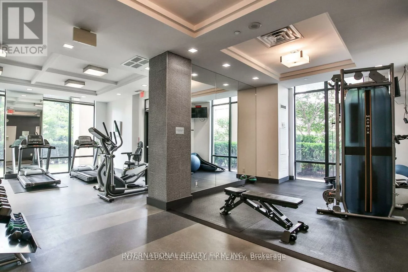 520, Steeles, Crestwood-Springfarm-Yorkhill, Vaughan