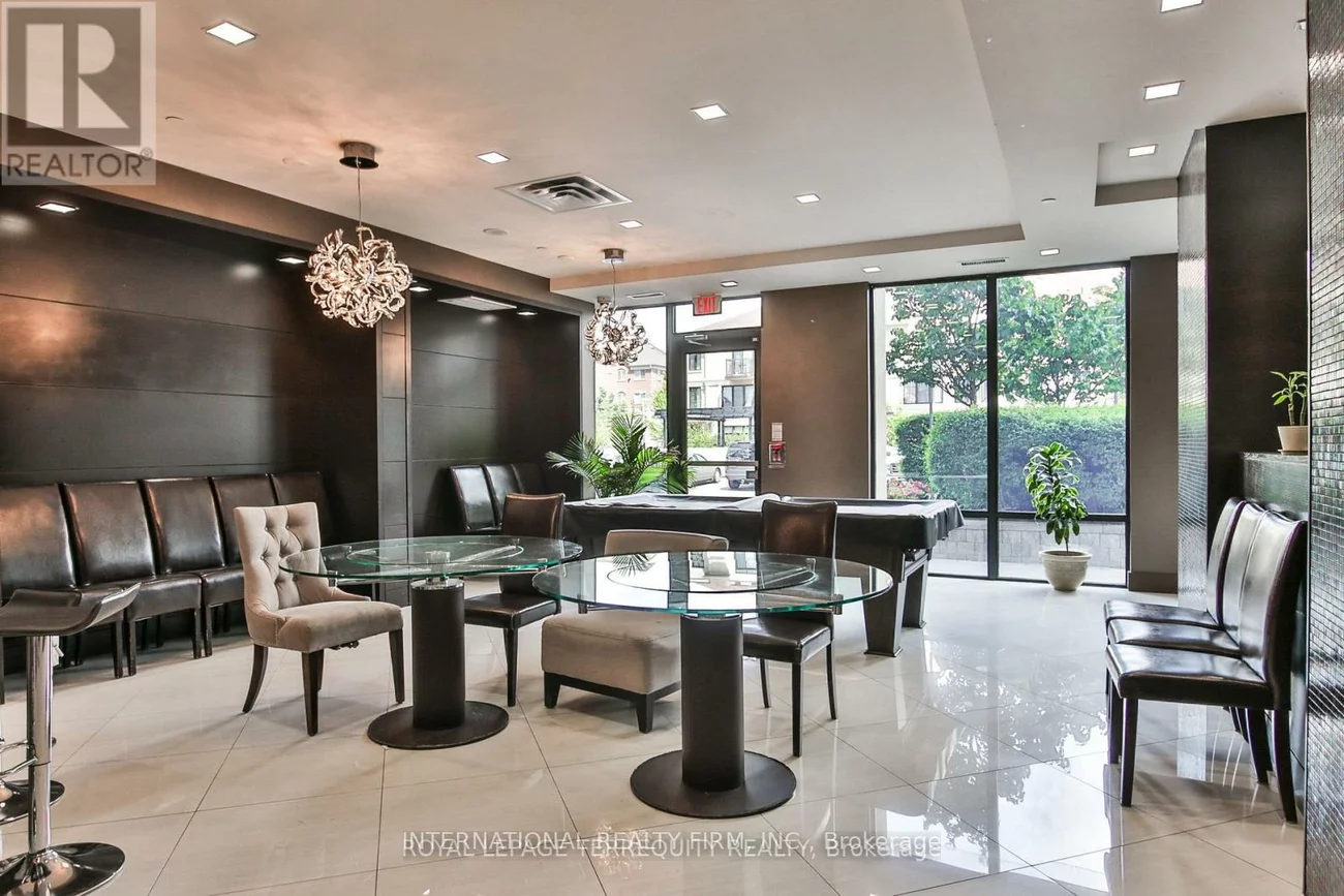520, Steeles, Crestwood-Springfarm-Yorkhill, Vaughan
