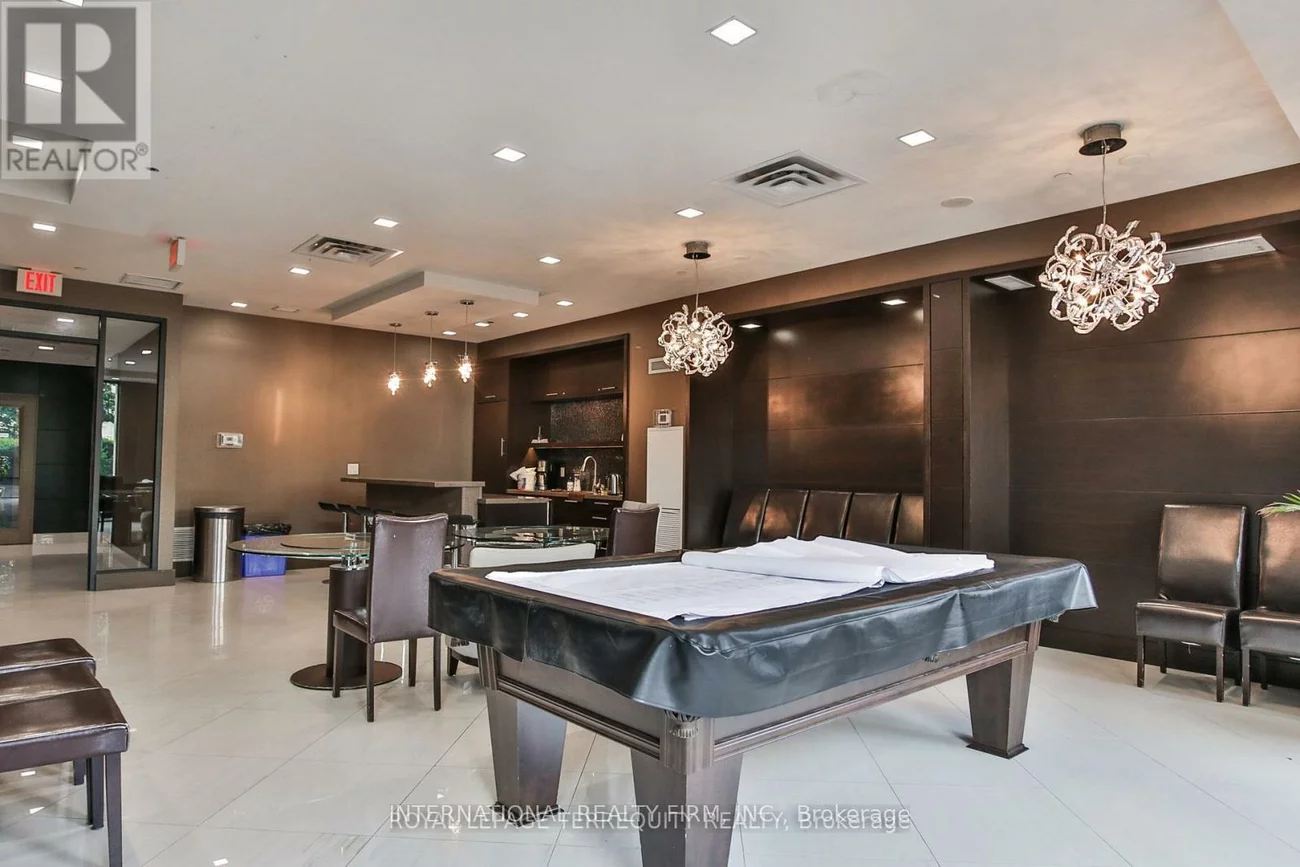 520, Steeles, Crestwood-Springfarm-Yorkhill, Vaughan