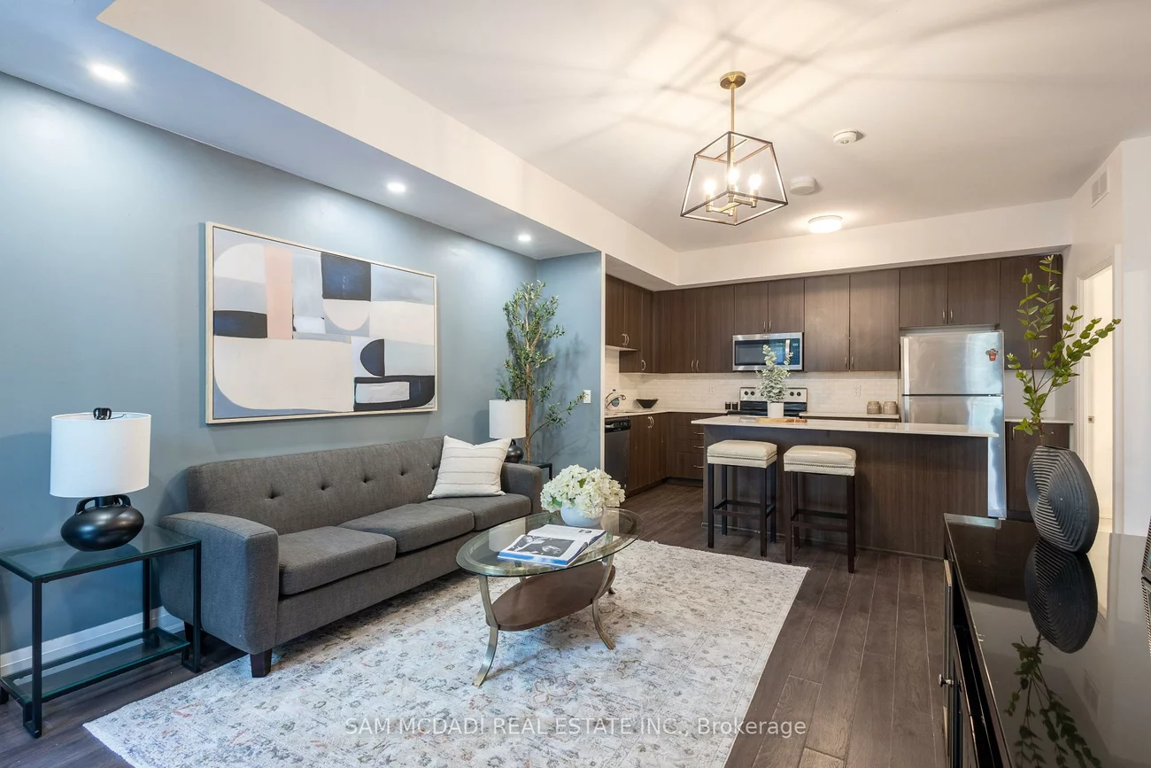 26, Coles, Vaughan Grove, Vaughan