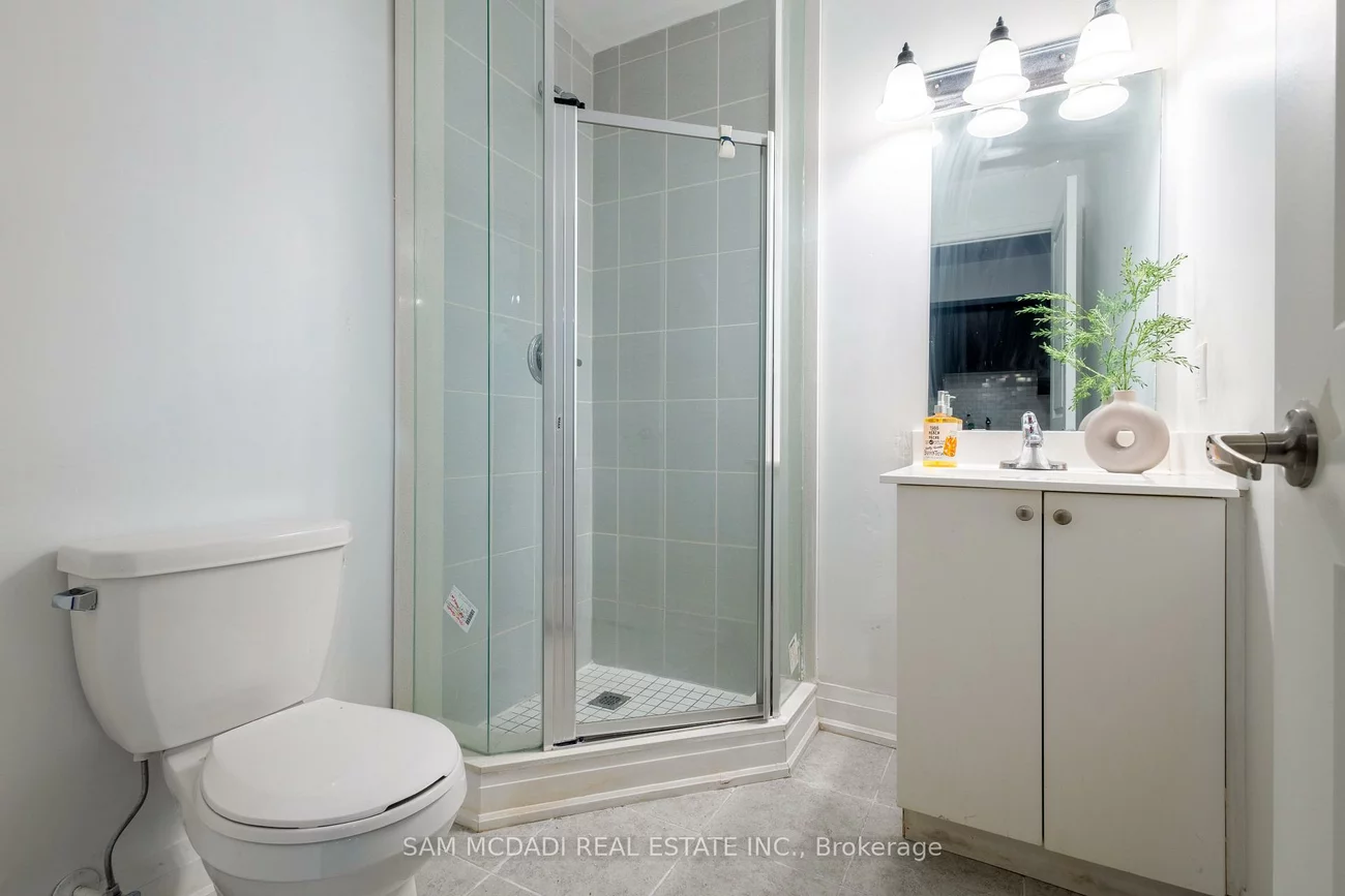 26, Coles, Vaughan Grove, Vaughan