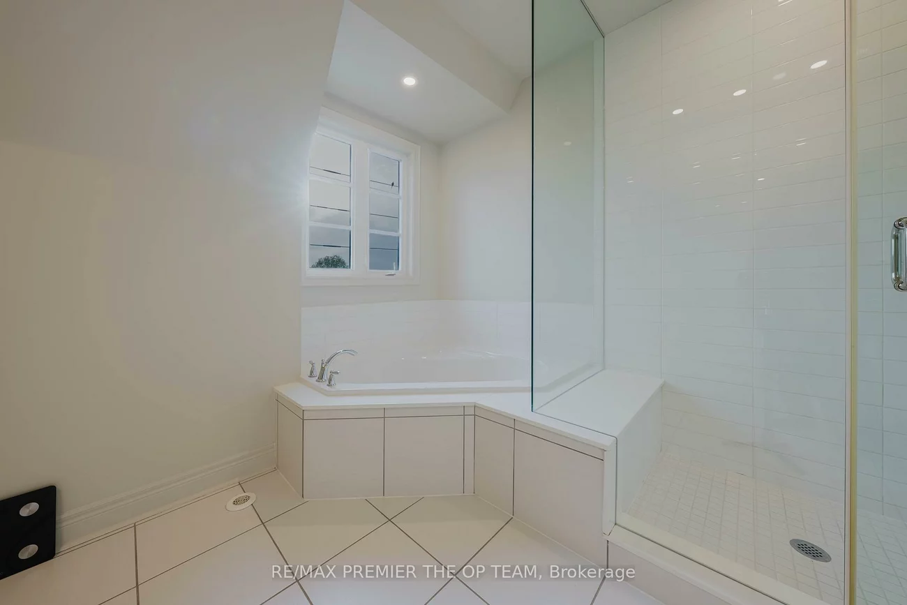 8347, Kipling, West Woodbridge, Vaughan
