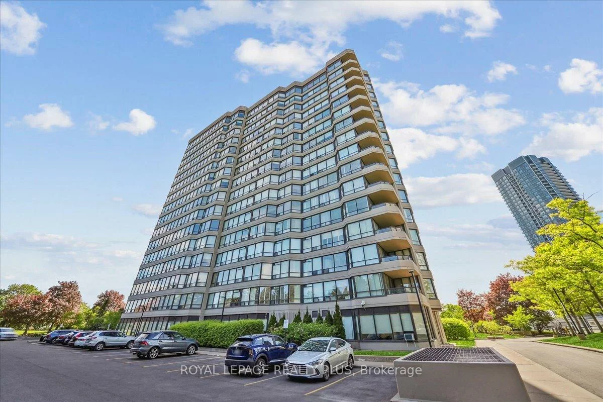 7440, Bathurst, Brownridge, Vaughan