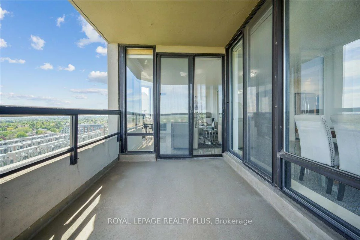 7440, Bathurst, Brownridge, Vaughan
