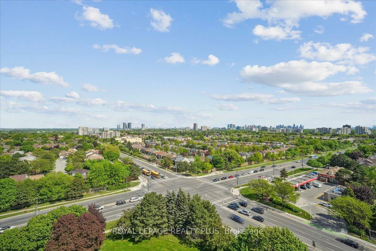 7440, Bathurst, Brownridge, Vaughan