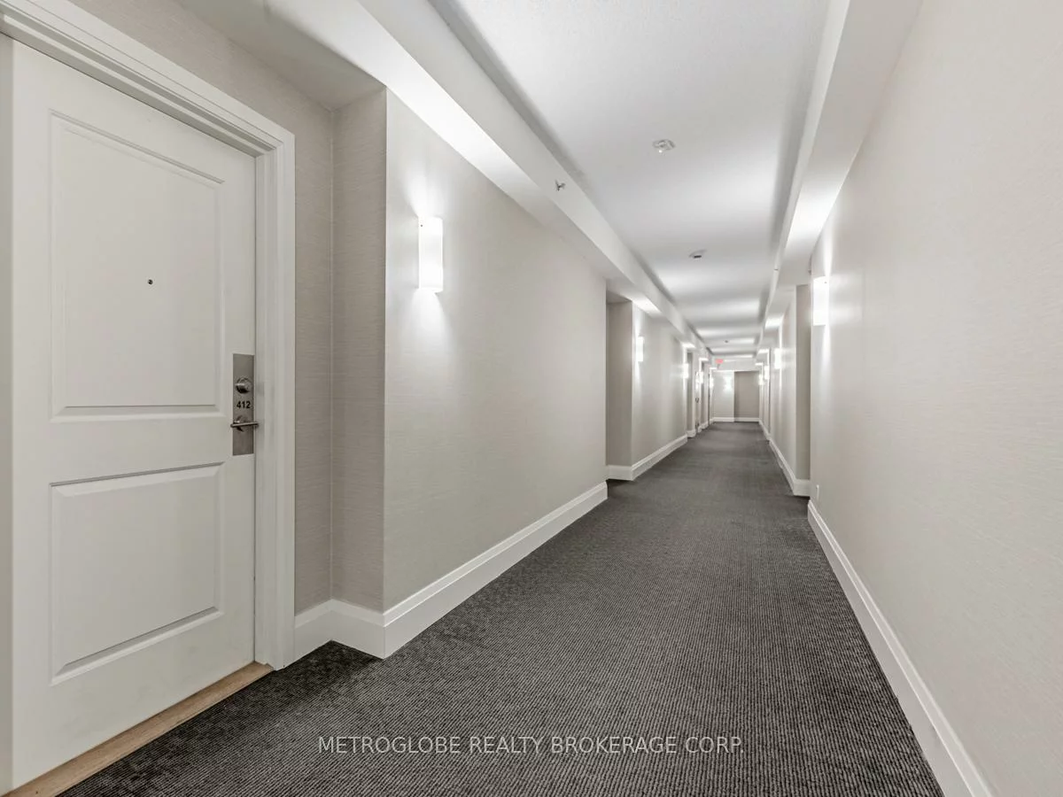 12, Woodstream, Vaughan Grove, Vaughan