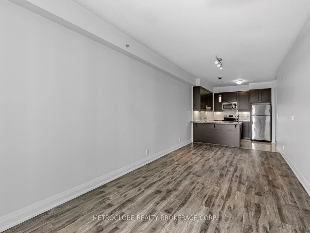 12, Woodstream, Vaughan Grove, Vaughan