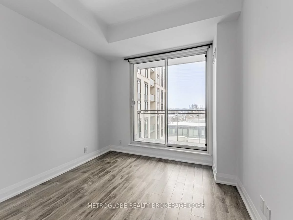 12, Woodstream, Vaughan Grove, Vaughan