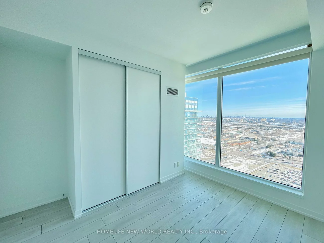 950, Portage, Vaughan Corporate Centre, Vaughan