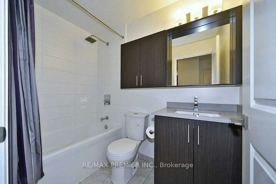 3600, Highway 7, Vaughan Corporate Centre, Vaughan
