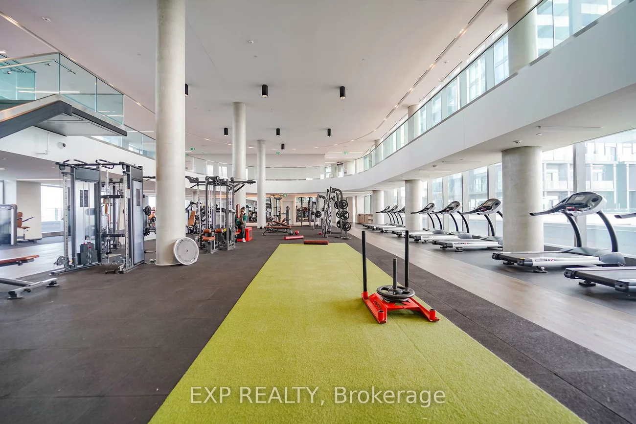 1000, Portage, Vaughan Corporate Centre, Vaughan