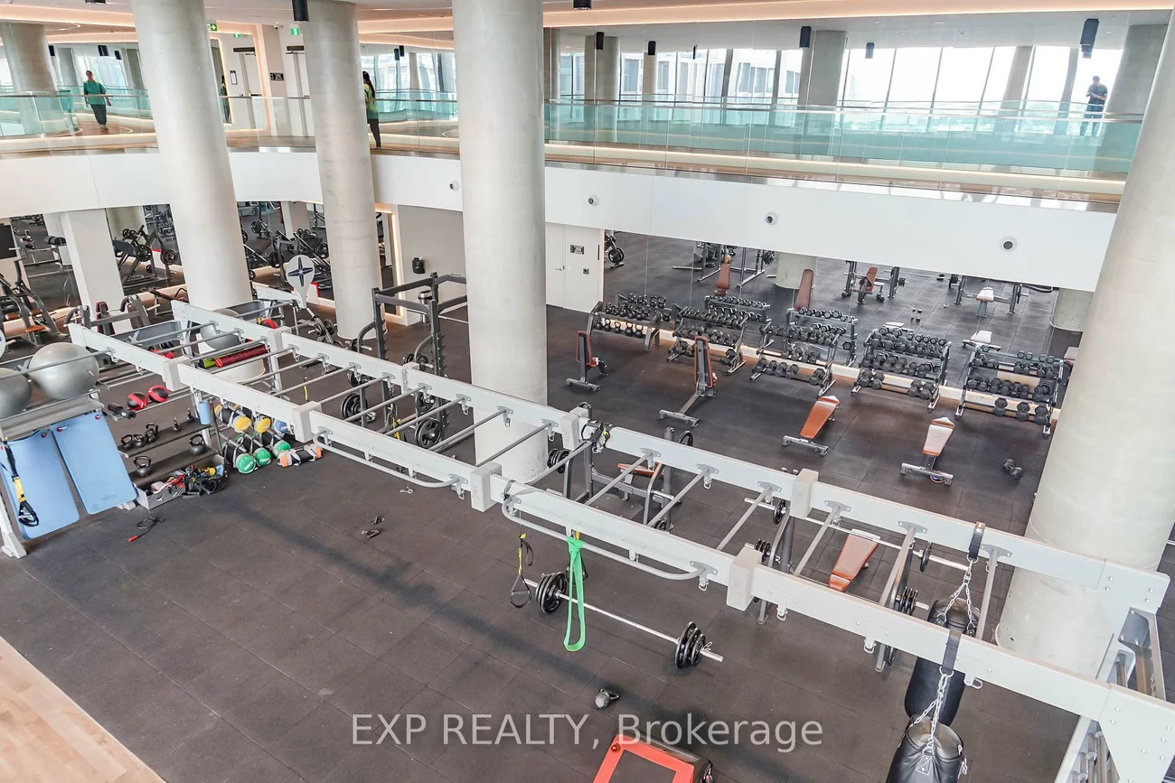 1000, Portage, Vaughan Corporate Centre, Vaughan