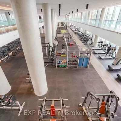 1000, Portage, Vaughan Corporate Centre, Vaughan