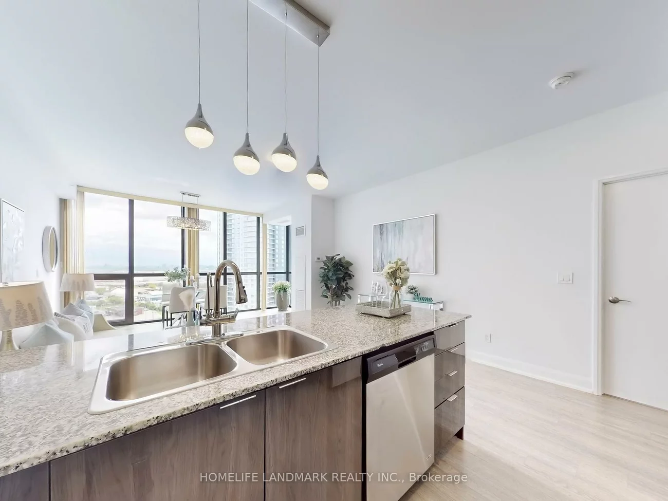 2910, Highway 7, Concord, Vaughan