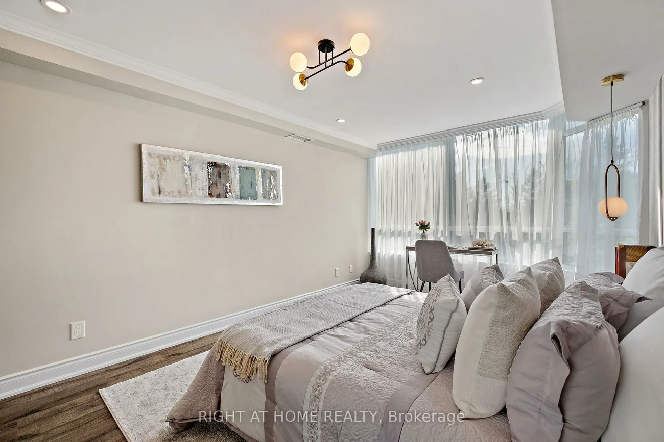 120, Promenade, Brownridge, Vaughan