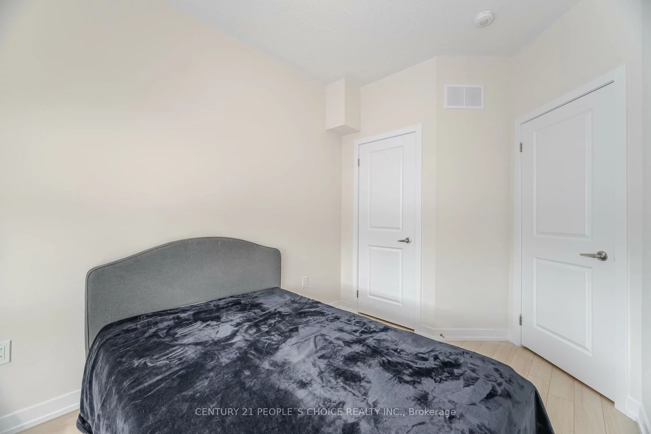 7, Chiffon, Steeles West Industrial, Vaughan