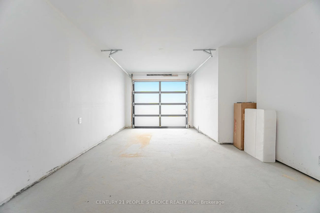 7, Chiffon, Steeles West Industrial, Vaughan